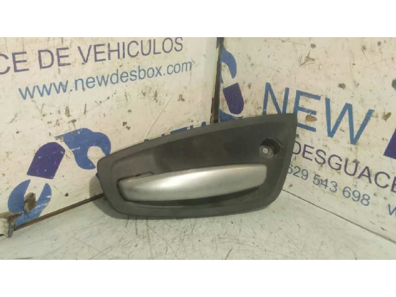 Recambio de maneta interior delantera izquierda para bmw serie 1 berlina (e81/e87) 1.6 16v cat referencia OEM IAM 10628510  