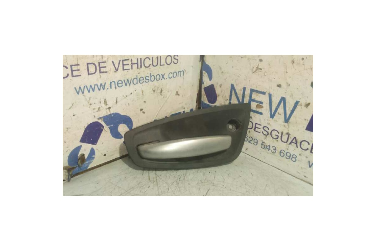 Recambio de maneta interior delantera izquierda para bmw serie 1 berlina (e81/e87) 1.6 16v cat referencia OEM IAM 10628510  
