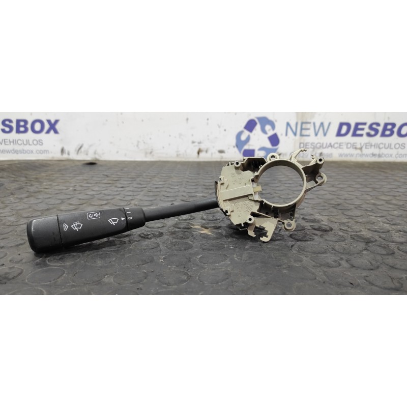 Recambio de mando intermitentes para mercedes-benz clase c (w203) berlina 2.7 cdi 20v cat referencia OEM IAM 2035450010  