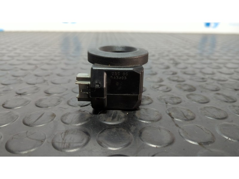 Recambio de conmutador de arranque para nissan interstar mod. 04 (x70) 2.5 dci diesel cat referencia OEM IAM 143408  