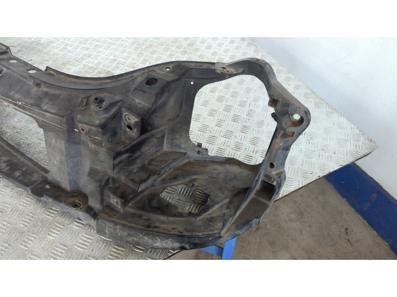Recambio de panel frontal para nissan interstar mod. 04 (x70) 2.5 dci diesel cat referencia OEM IAM 8200187234  