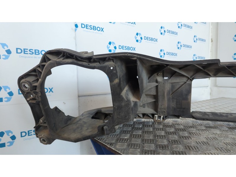 Recambio de panel frontal para nissan interstar mod. 04 (x70) 2.5 dci diesel cat referencia OEM IAM 8200187234  