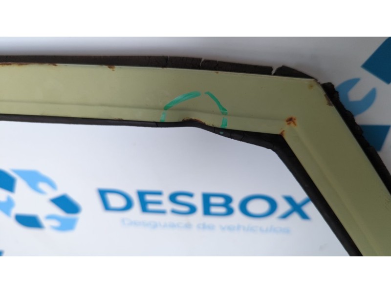 Recambio de puerta delantera derecha para mercedes-benz clase e (w114/w115) berlina 240 d 3,0 referencia OEM IAM   