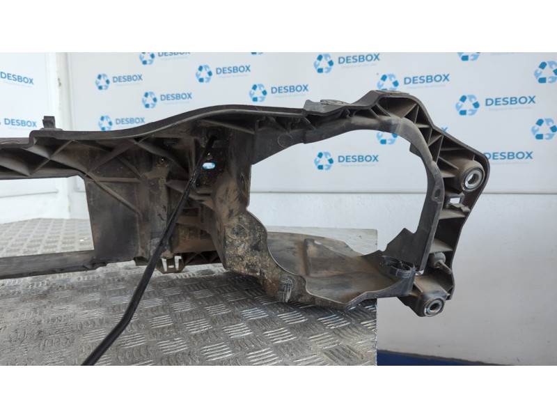 Recambio de panel frontal para nissan interstar mod. 04 (x70) 2.5 dci diesel cat referencia OEM IAM 8200187234  