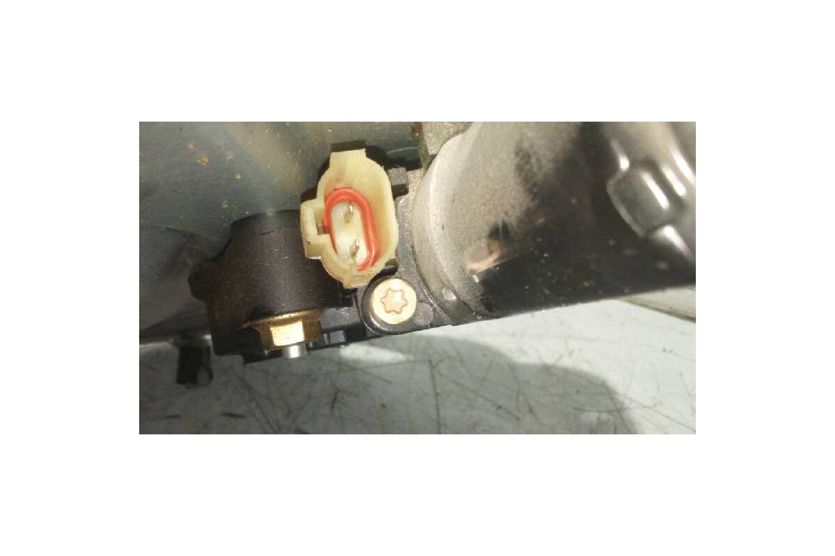 Recambio de elevalunas trasero izquierdo para hyundai tucson (jm) 2.0 crdi comfort (4wd) referencia OEM IAM 834702E010  