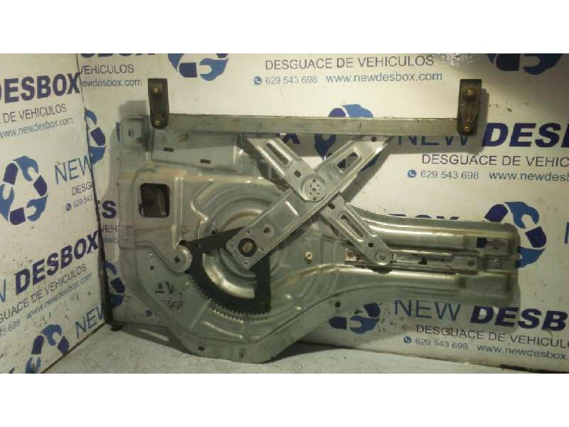 Recambio de elevalunas trasero izquierdo para hyundai tucson (jm) 2.0 crdi comfort (4wd) referencia OEM IAM 834702E010  