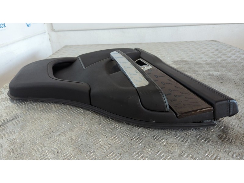 Recambio de guarnecido puerta trasera derecha para land rover range rover sport autobiography limited edition referencia OEM IAM
