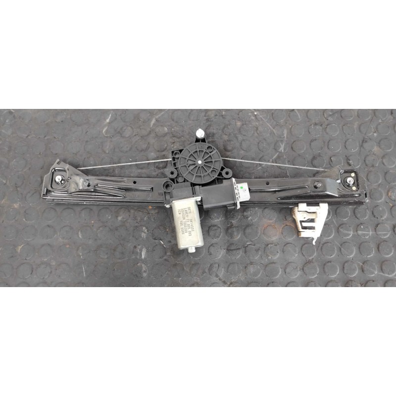 Recambio de elevalunas delantero izquierdo para fiat bravo (198) 1.9 8v jtd cat referencia OEM IAM 72005003  