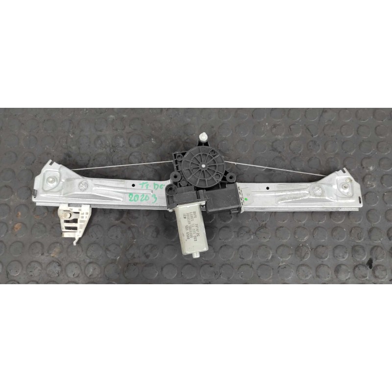 Recambio de elevalunas trasero derecho para fiat bravo (198) 1.9 8v jtd cat referencia OEM IAM 72005003  