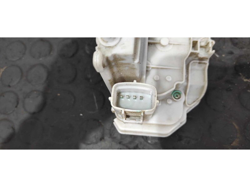 Recambio de cerradura puerta delantera derecha para fiat bravo (198) 1.9 8v jtd cat referencia OEM IAM B792  