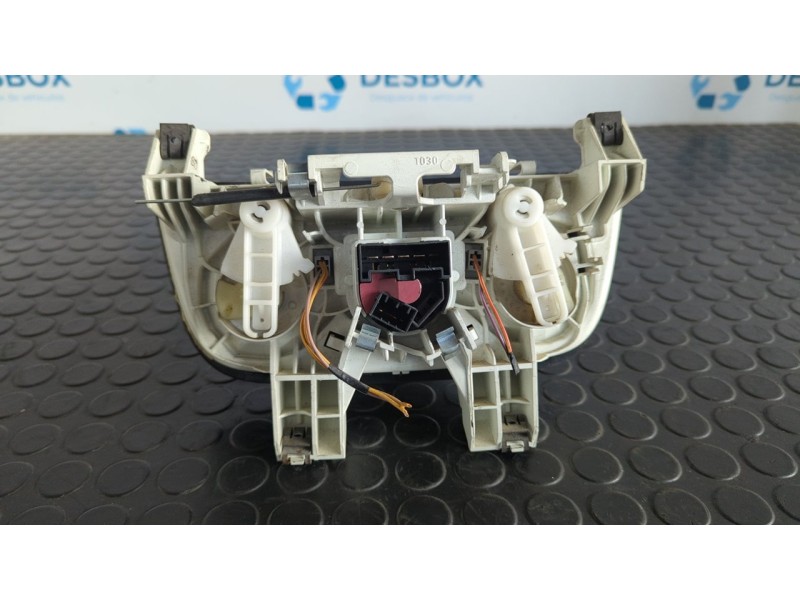 Recambio de mando calefaccion / aire acondicionado para fiat fiorino 1.3 16v m-jet cat referencia OEM IAM 05073401000013  