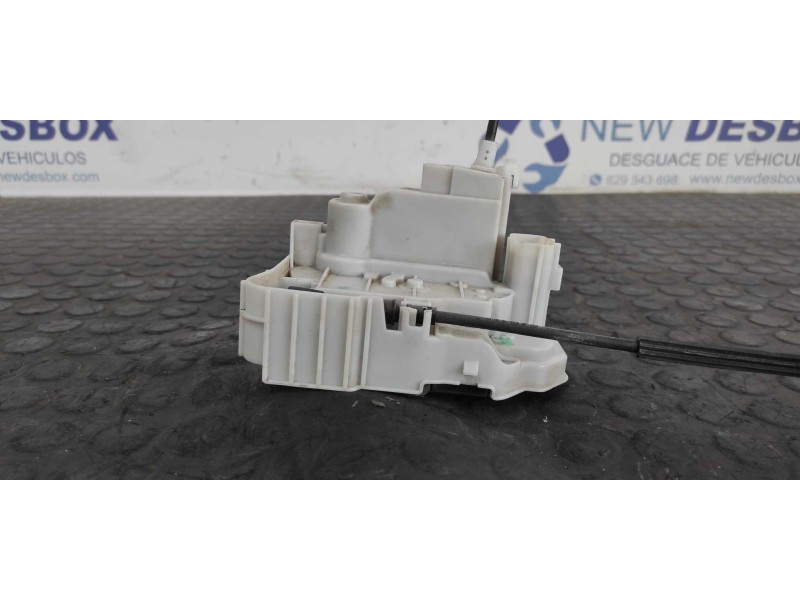 Recambio de cerradura puerta trasera izquierda para fiat bravo (198) 1.9 8v jtd cat referencia OEM IAM 33S07  