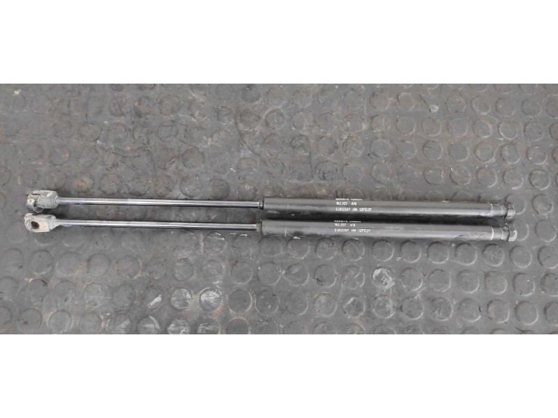 Recambio de amortiguadores maletero / porton para fiat bravo (198) 1.9 8v jtd cat referencia OEM IAM 51812267  