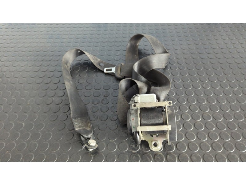 Recambio de cinturon delantero izquierdo para fiat fiorino 1.3 16v m-jet cat referencia OEM IAM 7354644770E  