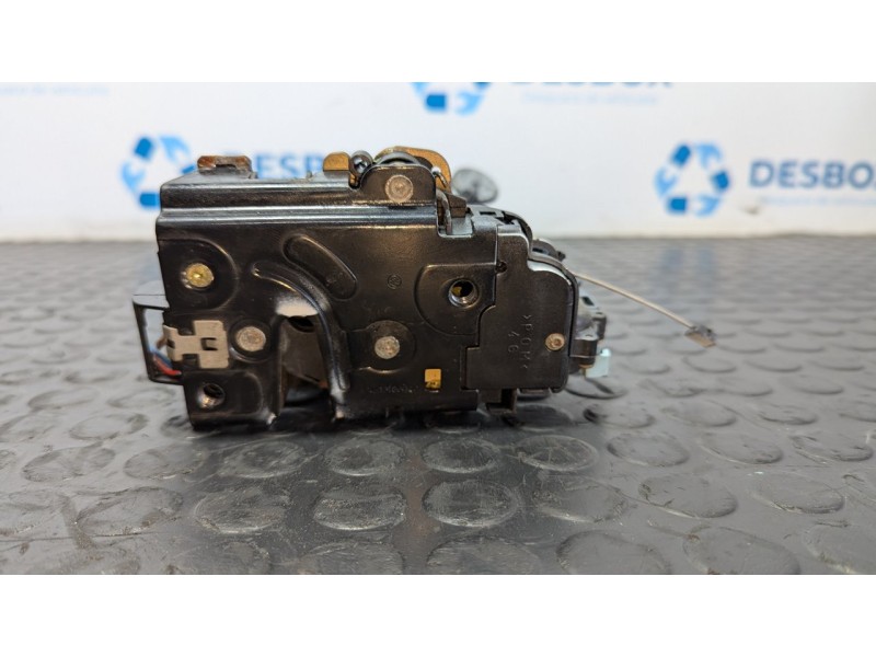 Recambio de cerradura puerta trasera izquierda para porsche cayenne (typ 9pa) básico referencia OEM IAM 7L0839015  