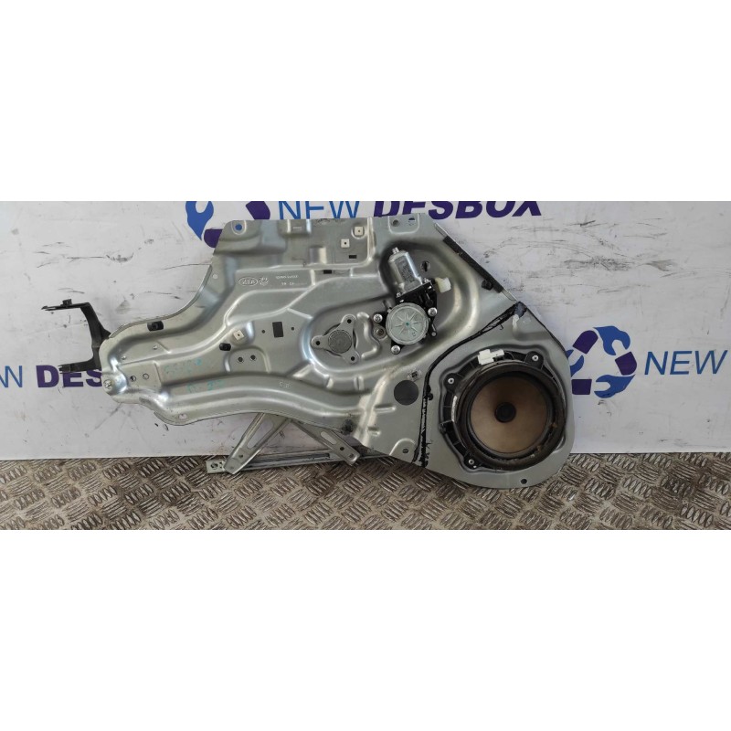 Recambio de elevalunas delantero izquierdo para kia soul 1.6 crdi cat referencia OEM IAM 824702KXXX  