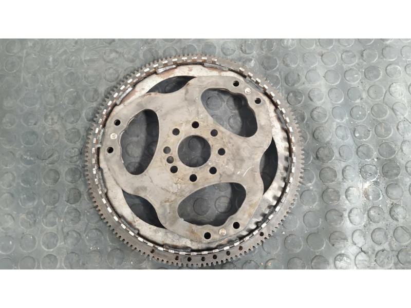 Recambio de volante motor para mercedes-benz clase c (w203) berlina 2.0 compresor cat referencia OEM IAM A1110300712  