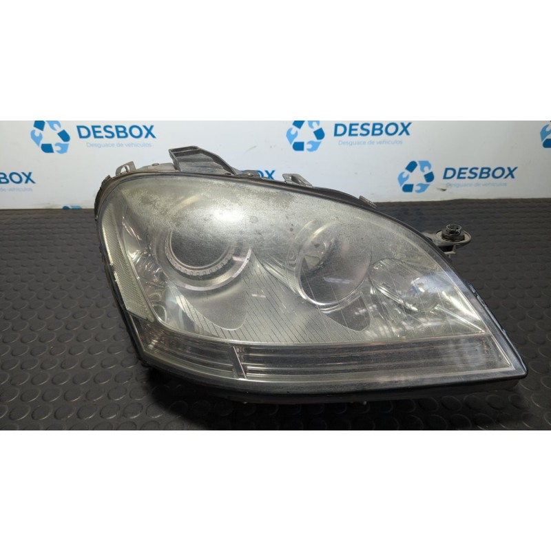 Recambio de faro derecho para mercedes-benz clase m (w164) 280 / 300 cdi (164.120) referencia OEM IAM 263348  