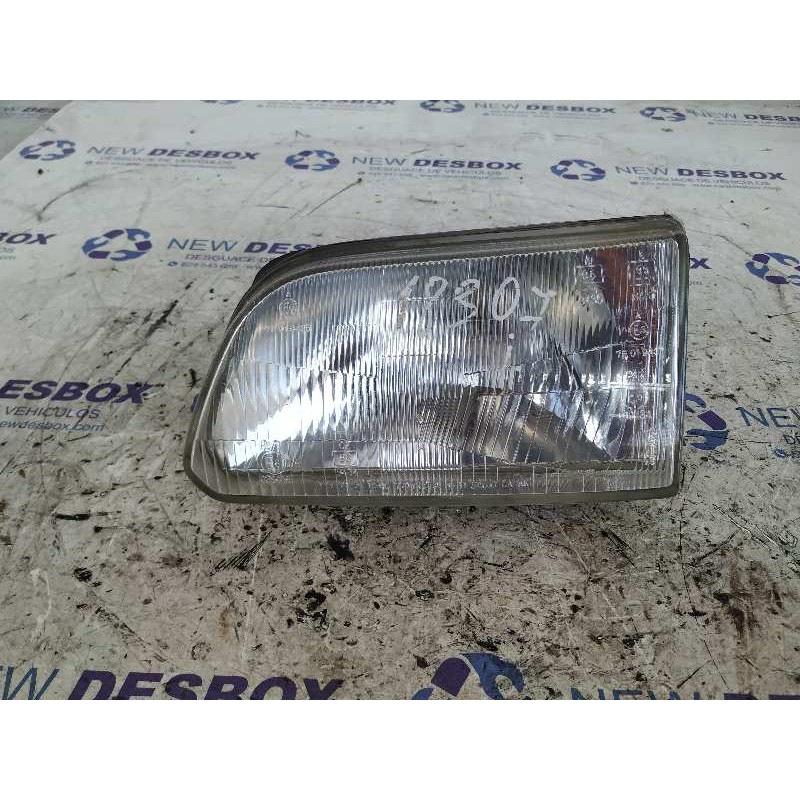 Recambio de faro derecho para toyota starlet 1.3 referencia OEM IAM 019434  