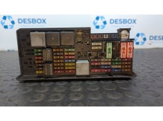 Recambio de caja reles / fusibles para mercedes-benz clase m (w164) 280 / 300 cdi (164.120) referencia OEM IAM A1645400272  