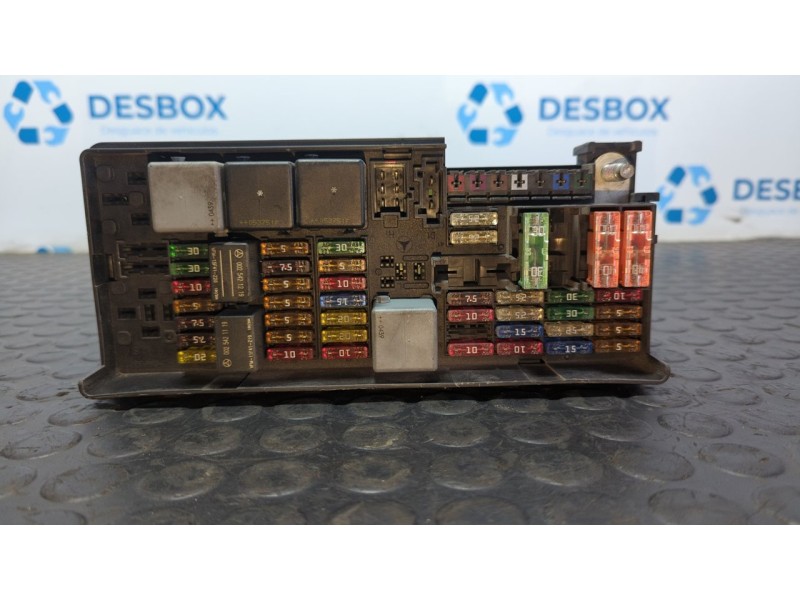 Recambio de caja reles / fusibles para mercedes-benz clase m (w164) 280 / 300 cdi (164.120) referencia OEM IAM A1645400272  