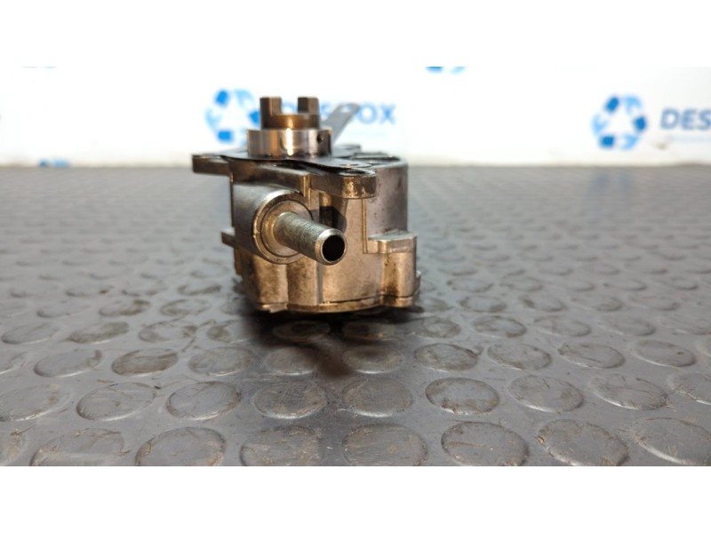 Recambio de depresor freno / bomba vacio para mercedes-benz clase m (w164) 280 / 300 cdi (164.120) referencia OEM IAM A642230016