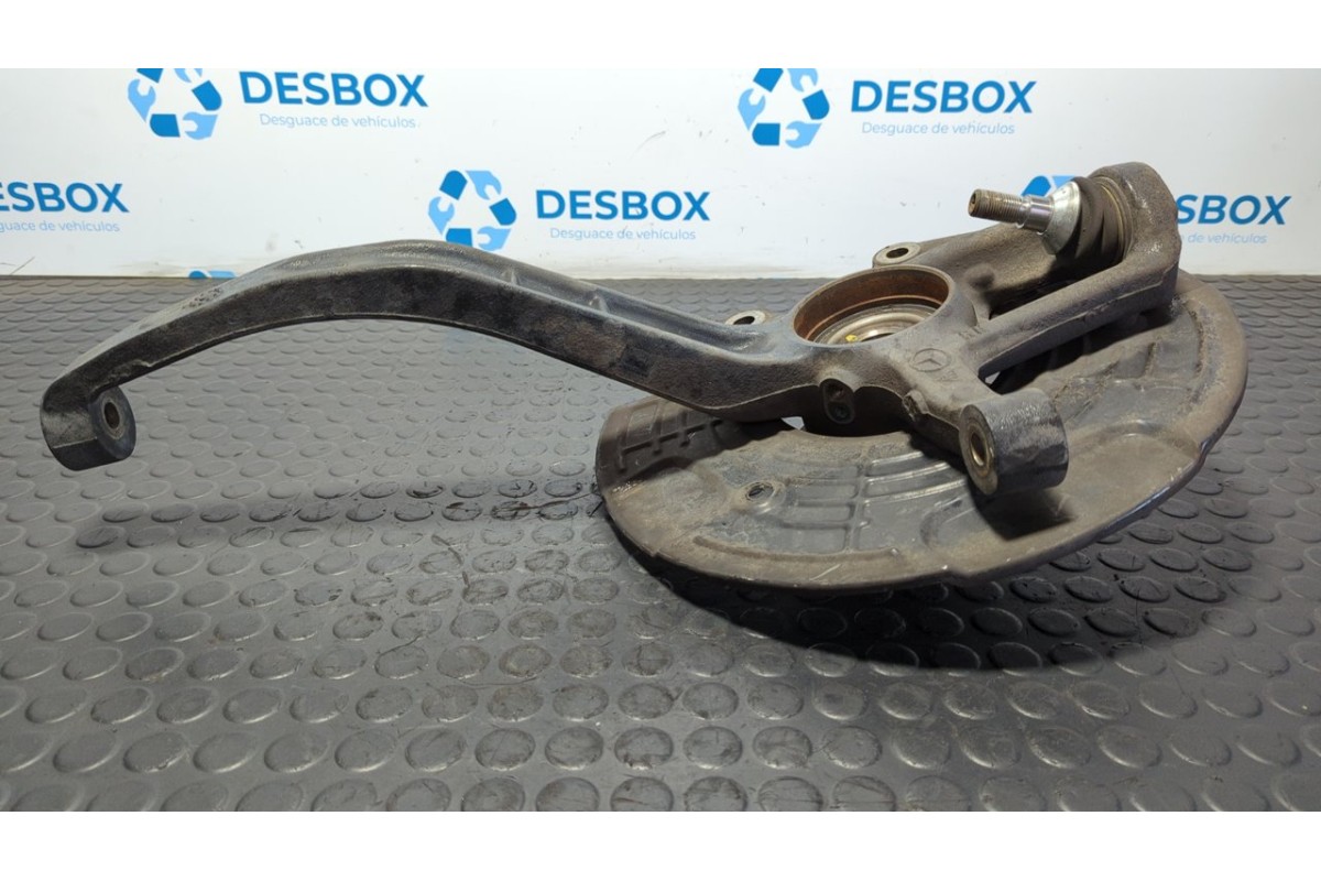 Recambio de mangueta delantera derecha para mercedes-benz clase m (w164) 280 / 300 cdi (164.120) referencia OEM IAM 060643  