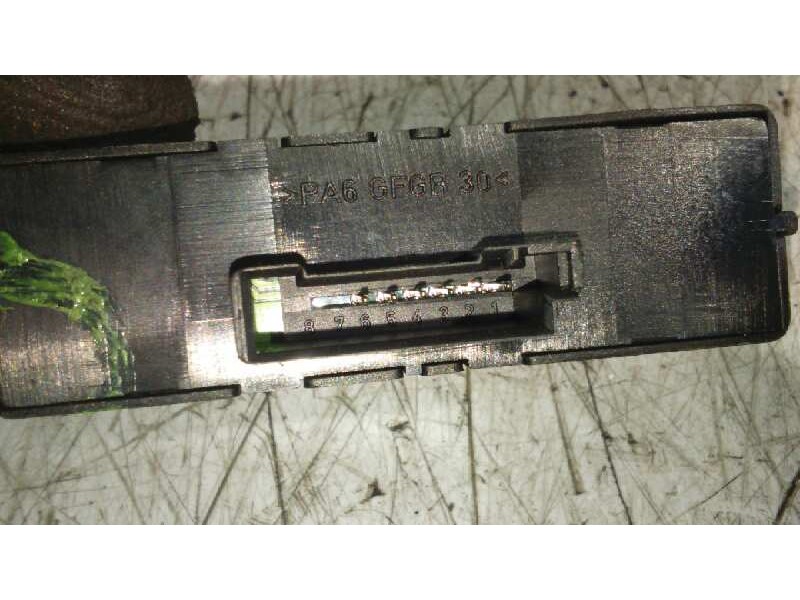 Recambio de mando elevalunas delantero derecho para bmw serie 3 berlina (e46) 3.0 24v turbodiesel cat referencia OEM IAM 6131838