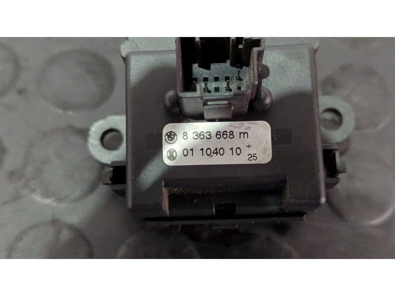Recambio de mando intermitentes para bmw serie 3 berlina (e46) 3.0 24v turbodiesel cat referencia OEM IAM 8363668  