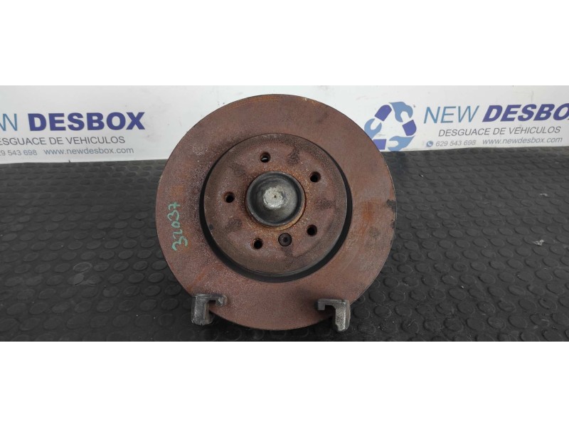 Recambio de mangueta delantera derecha para bmw serie 3 berlina (e46) 3.0 24v turbodiesel cat referencia OEM IAM CDP53  