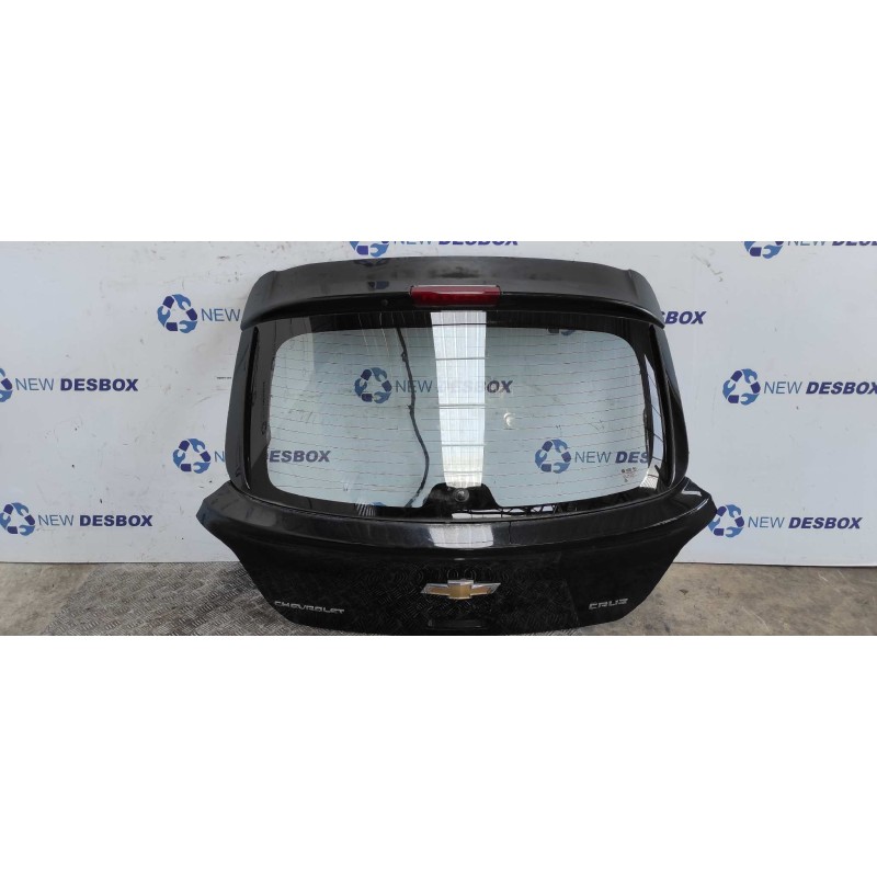 Recambio de porton trasero para chevrolet cruze lt referencia OEM IAM   