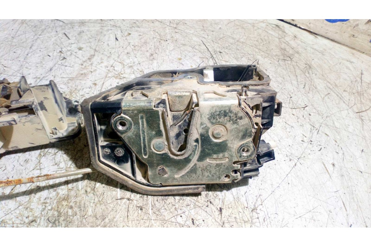 Recambio de cerradura puerta trasera izquierda para bmw serie 1 berlina (e81/e87) 2.0 16v diesel cat referencia OEM IAM   