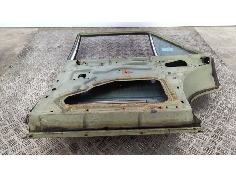 Recambio de puerta trasera derecha para mercedes-benz clase e (w114/w115) berlina 240 d 3,0 referencia OEM IAM   