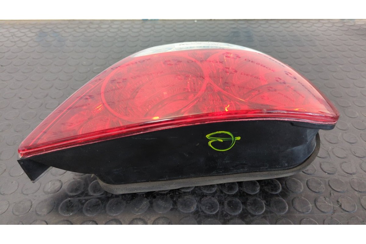 Recambio de piloto trasero derecho para jaguar s-type 3.0 v6 24v cat referencia OEM IAM XR8313404AD  