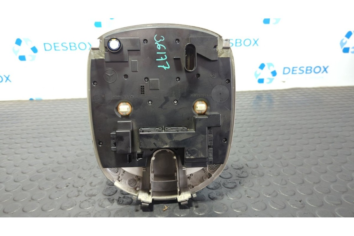 Recambio de luz interior para mercedes-benz clase m (w164) 280 / 300 cdi (164.120) referencia OEM IAM A1648205401  