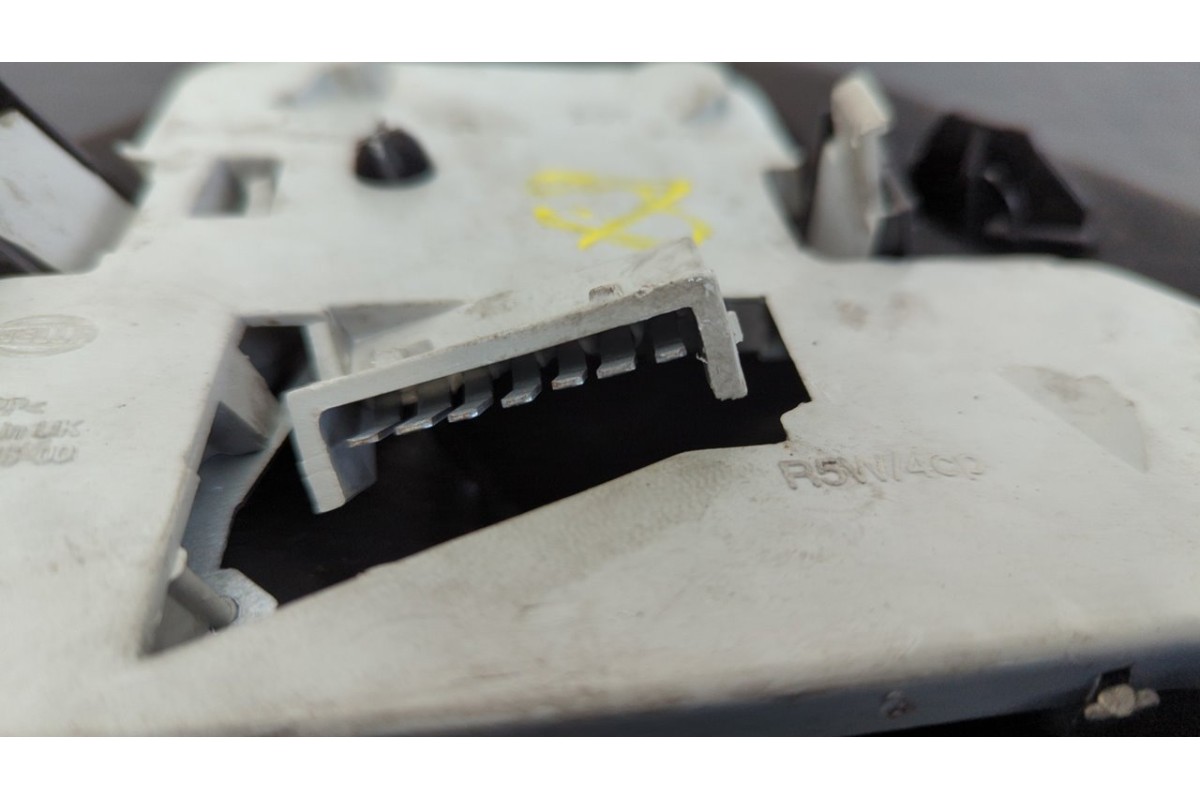 Recambio de piloto trasero derecho para jaguar s-type 3.0 v6 24v cat referencia OEM IAM XR8313404AD  