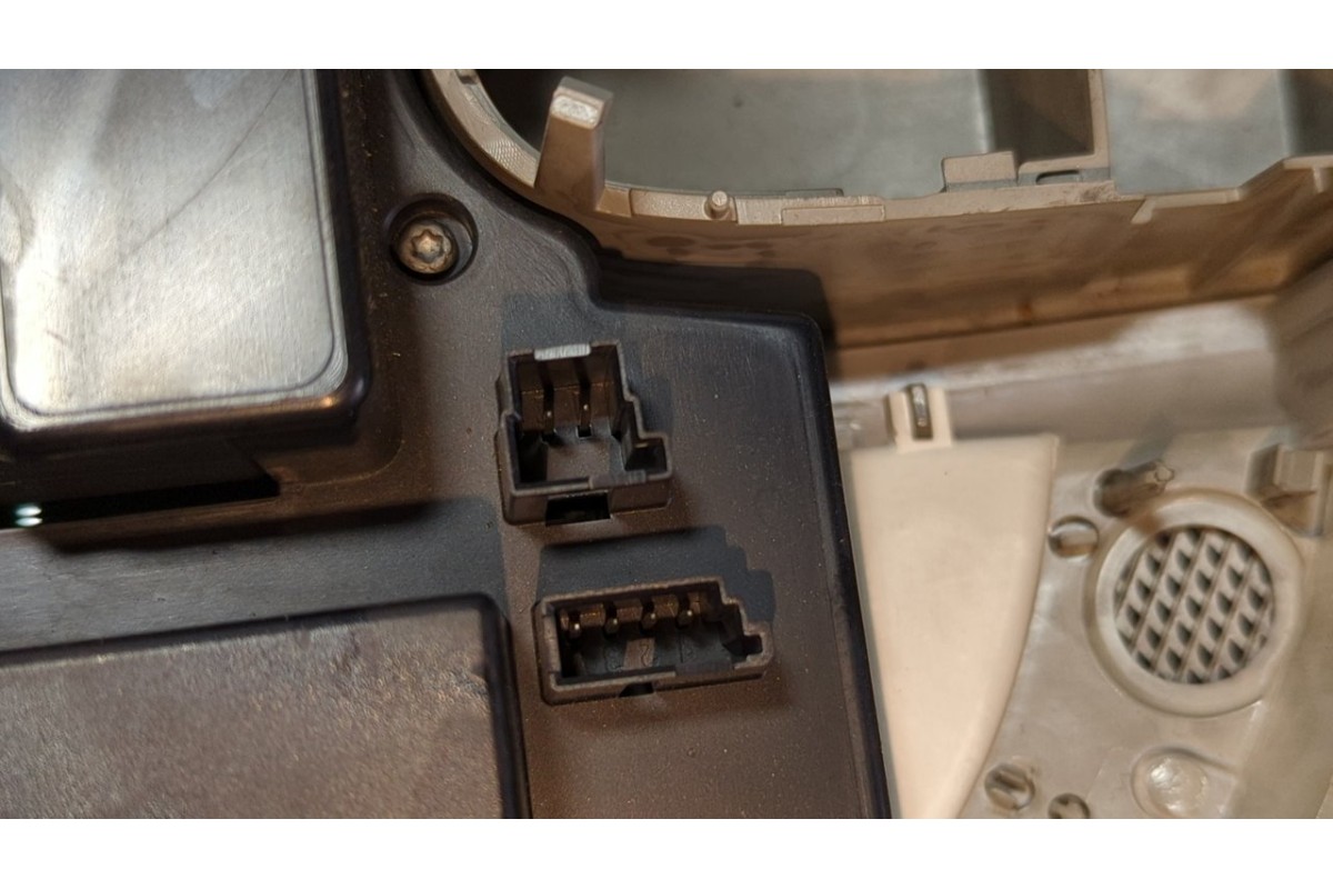 Recambio de luz interior para mercedes-benz clase m (w164) 280 / 300 cdi (164.120) referencia OEM IAM A1648205401  