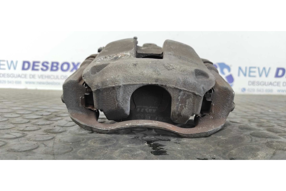 Recambio de pinza de freno delantera derecha para peugeot 207 cc 1.6 hdi fap cat (9hz / dv6ted4) referencia OEM IAM   