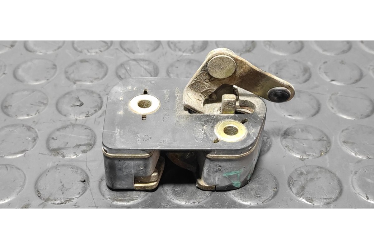 Recambio de cerradura puerta trasera derecha para ford transit, caja abierta 86/92 2.5 diesel referencia OEM IAM 86VBV264A26AC  