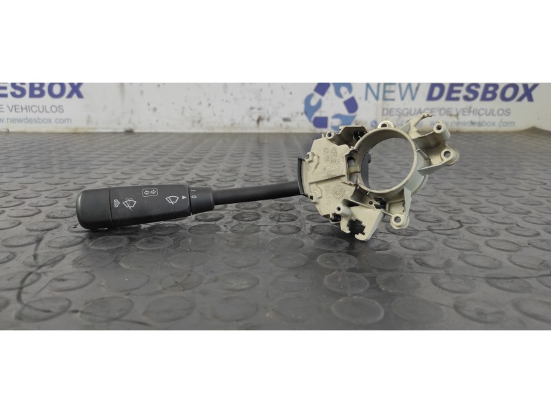 Recambio de mando intermitentes para mercedes-benz clase c (w203) berlina 2.7 cdi 20v cat referencia OEM IAM 2035450010  