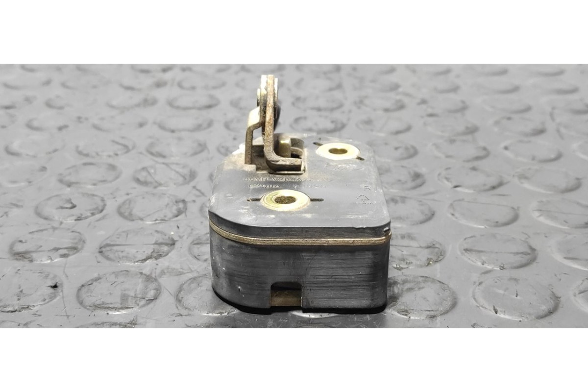 Recambio de cerradura puerta trasera derecha para ford transit, caja abierta 86/92 2.5 diesel referencia OEM IAM 86VBV264A26AC  