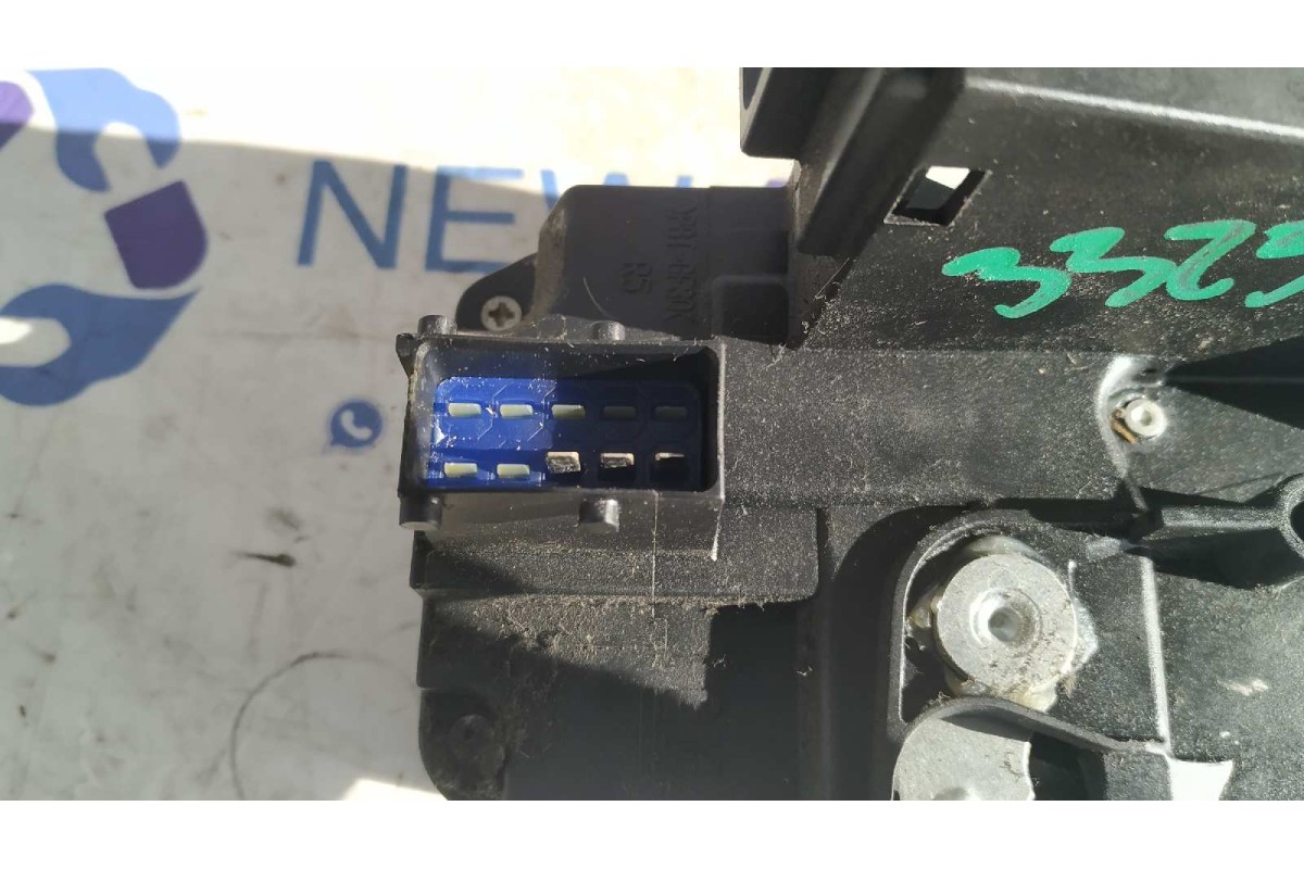 Recambio de cerradura puerta delantera derecha para opel vivaro furgón/combi (07.2006 =>) 2.0 16v cdti referencia OEM IAM 820004