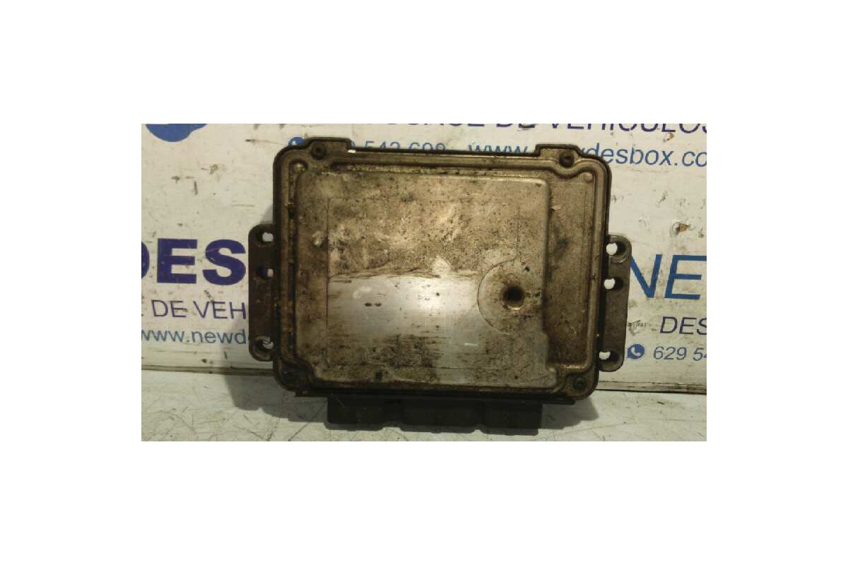 Recambio de centralita motor uce para opel movano (2004 =>) 2.5 cdti cat (g9u-754 / lzm) referencia OEM IAM 8200311550  
