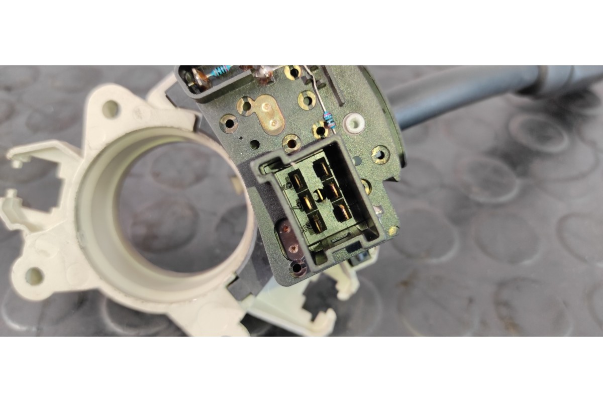 Recambio de mando intermitentes para mercedes-benz clase c (w203) berlina 2.7 cdi 20v cat referencia OEM IAM 2035450010  