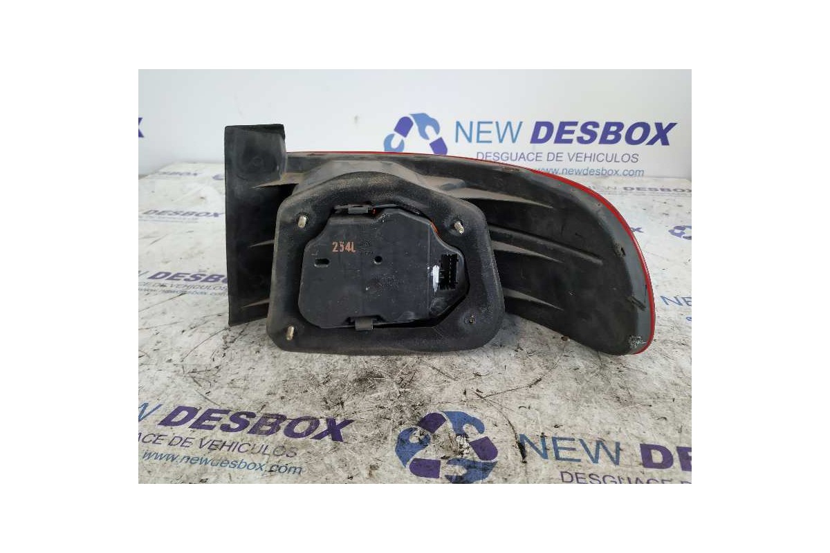 Recambio de piloto trasero izquierdo para honda accord berlina (cc/ce) 1.8 cat referencia OEM IAM 23623300  