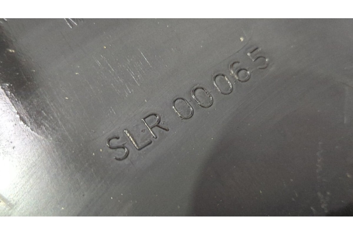 Recambio de paso rueda izquierdo para land rover range rover sport v8 td edition 60 yrs referencia OEM IAM LHDCLF500062  