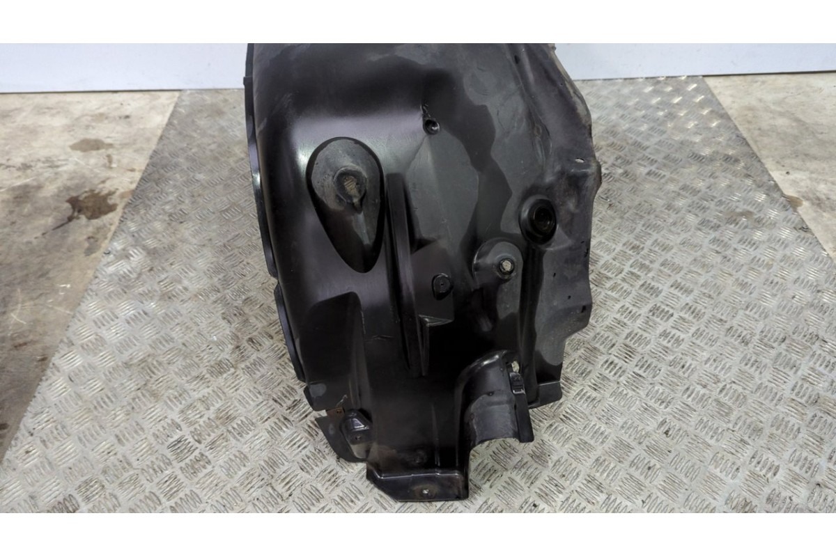 Recambio de paso rueda izquierdo para land rover range rover sport v8 td edition 60 yrs referencia OEM IAM CLF500033  