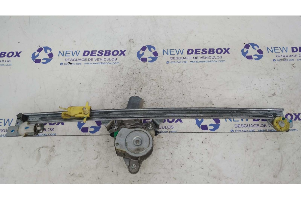 Recambio de elevalunas delantero derecho para opel vivaro furgón/combi (07.2006 =>) 2.0 16v cdti referencia OEM IAM 37103001  