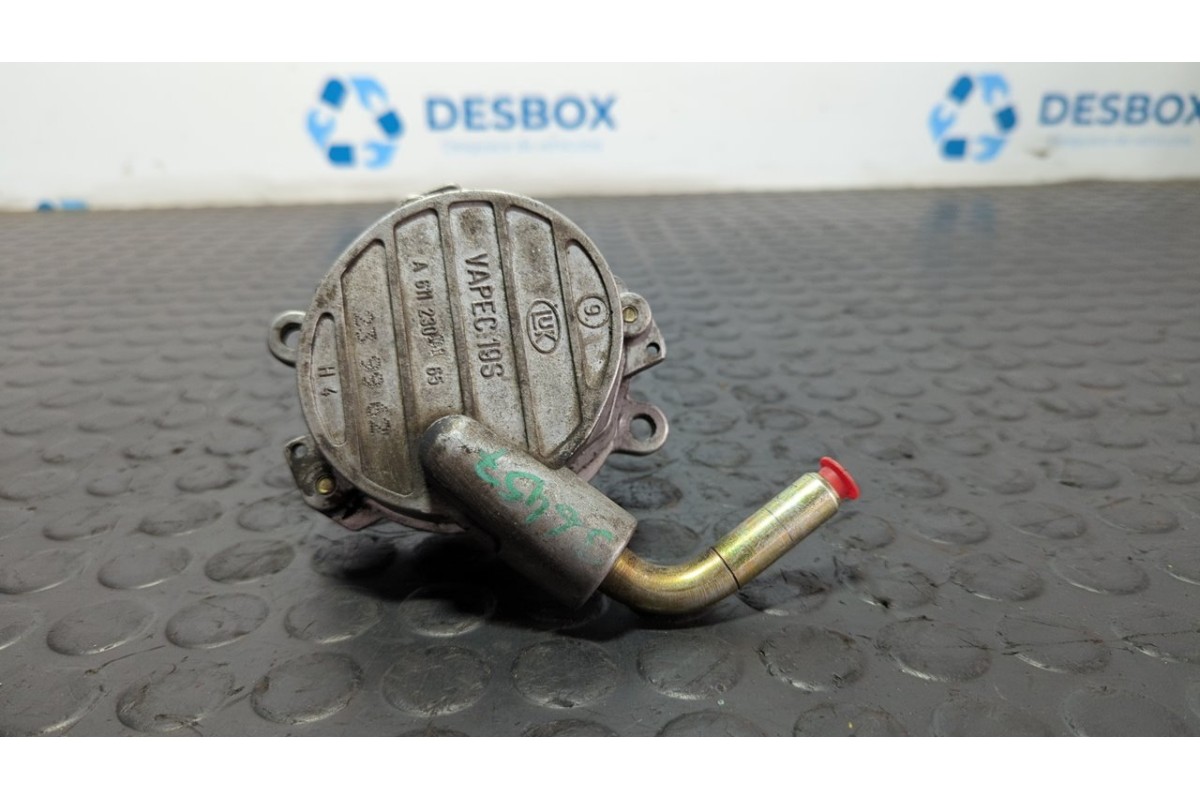 Recambio de depresor freno / bomba vacio para mercedes-benz vito (w638) caja cerrada 110 cdi  (638.094) referencia OEM IAM A6112