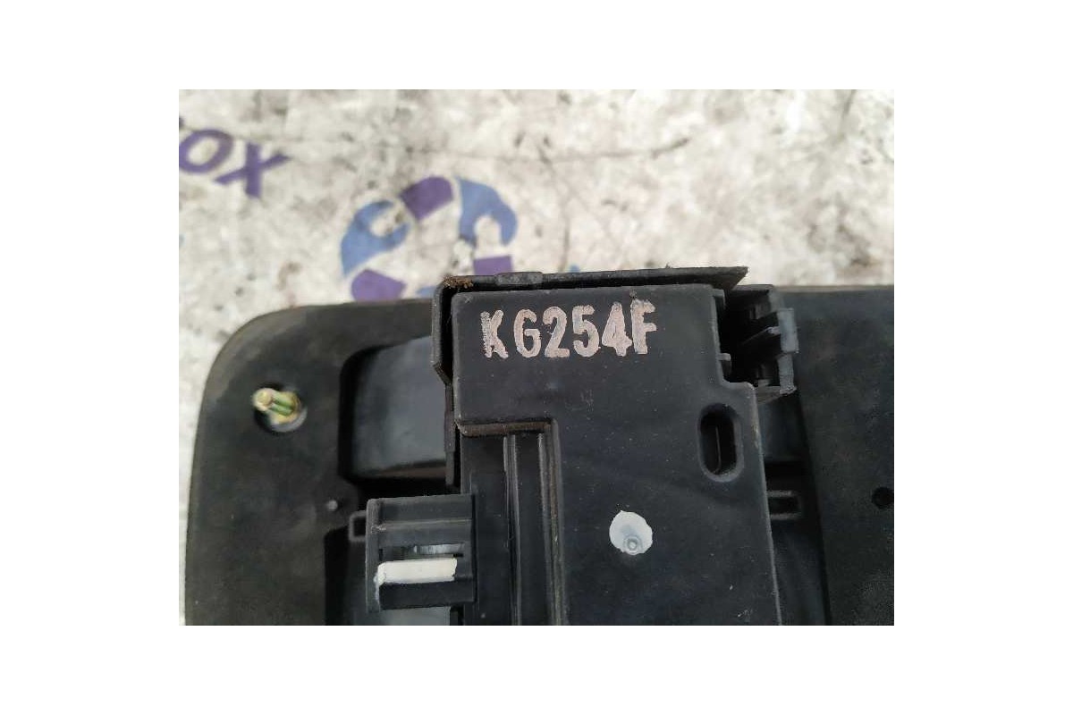 Recambio de piloto porton izquierdo para honda accord berlina (cc/ce) 1.8 cat referencia OEM IAM KG254F  